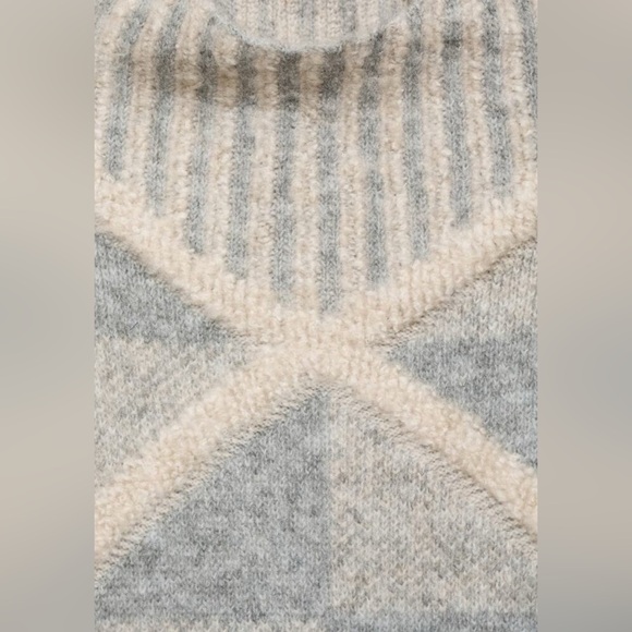 NWT Mango Turtleneck Rhombus Sweater Small - Picture 7 of 10